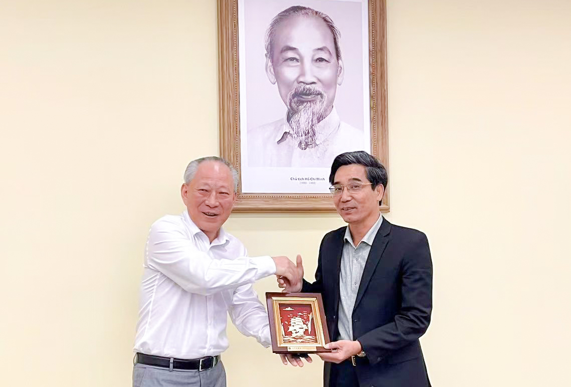 1760863698307240mi0b.jpg 1760863698307240mi0b.jpg