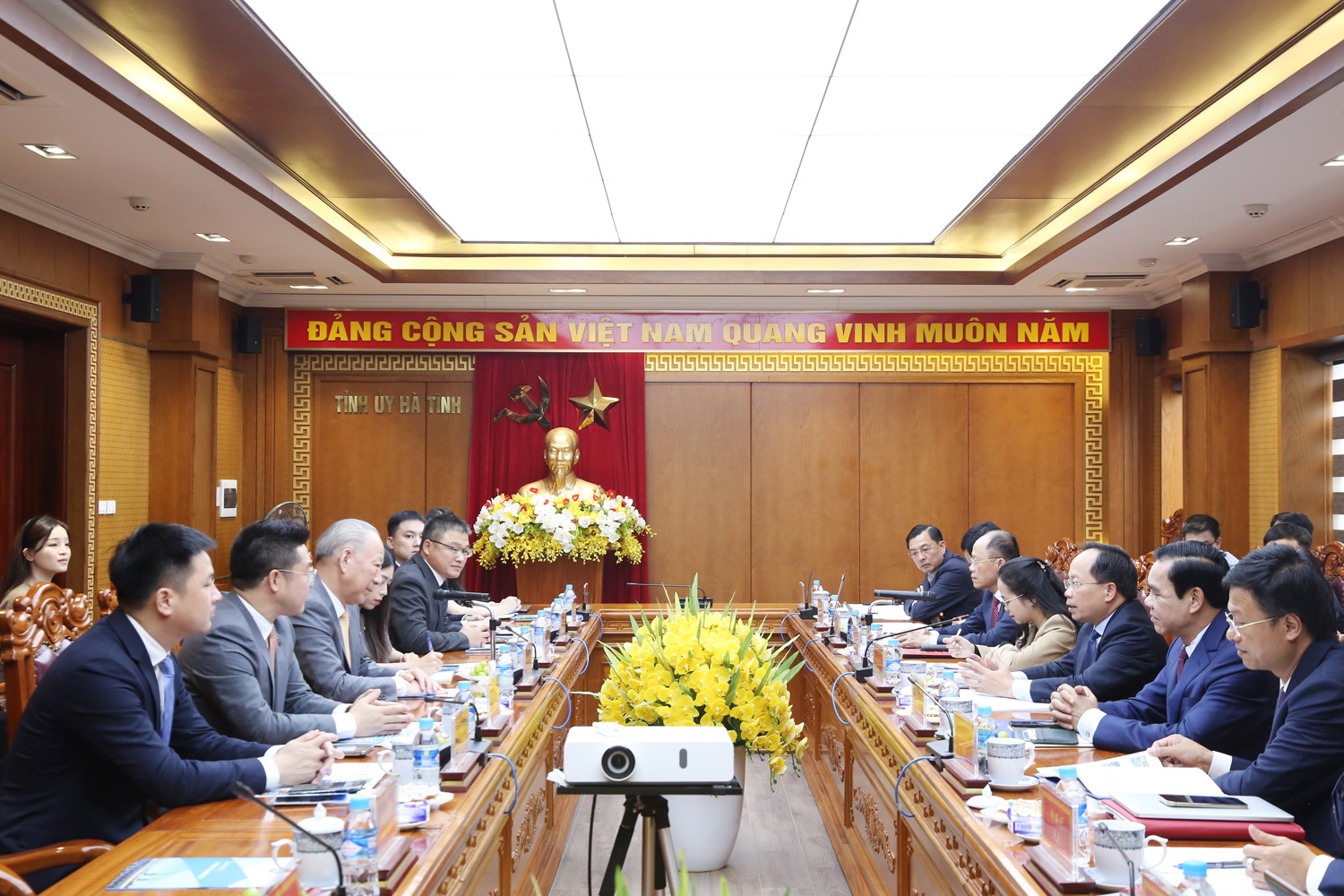 1762763995865029JBcj.jpg 1762763995865029JBcj.jpg